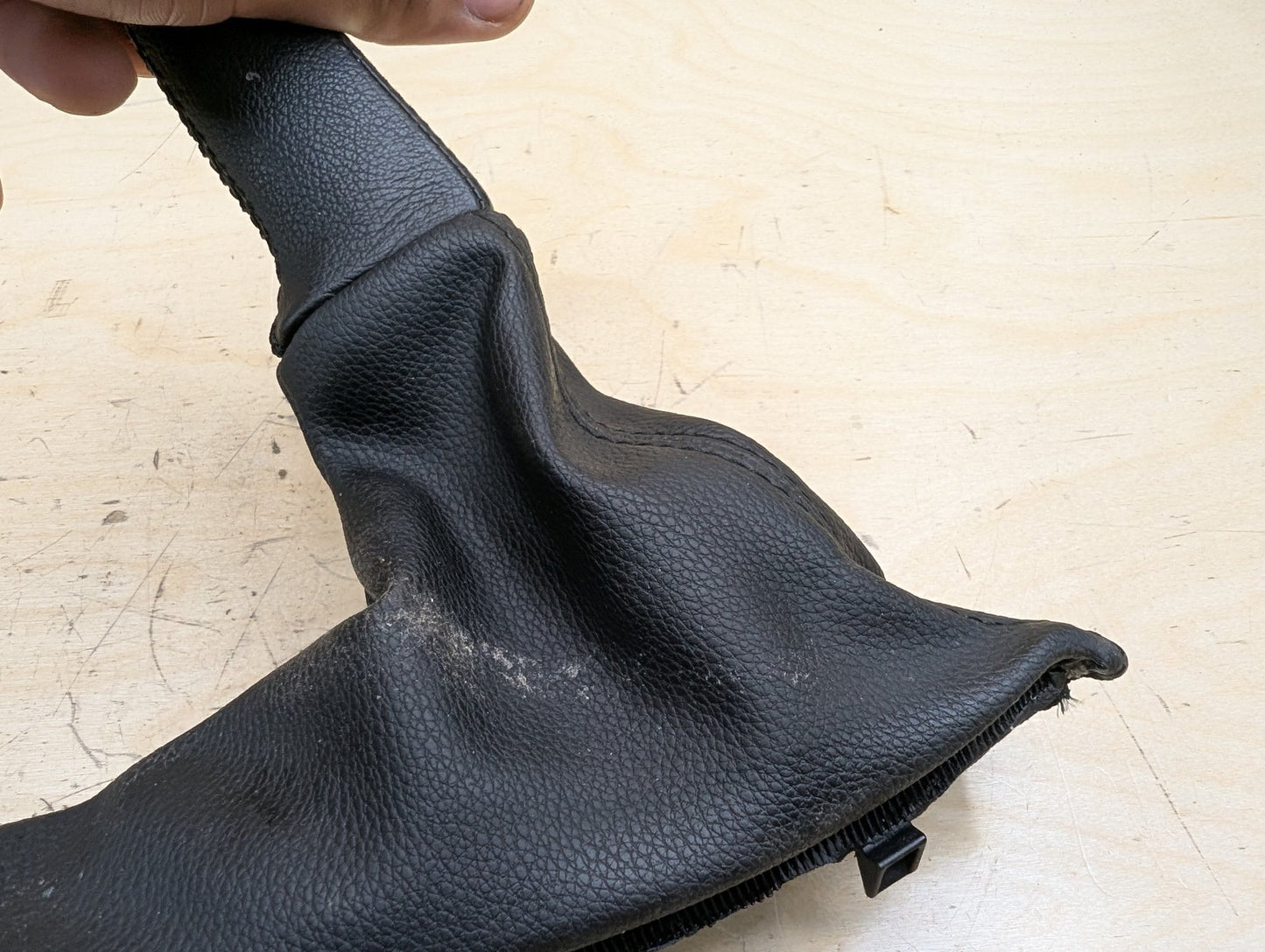 06-13 OEM BMW E90 E92 E93 335 Boot Hand Brake Handle Black