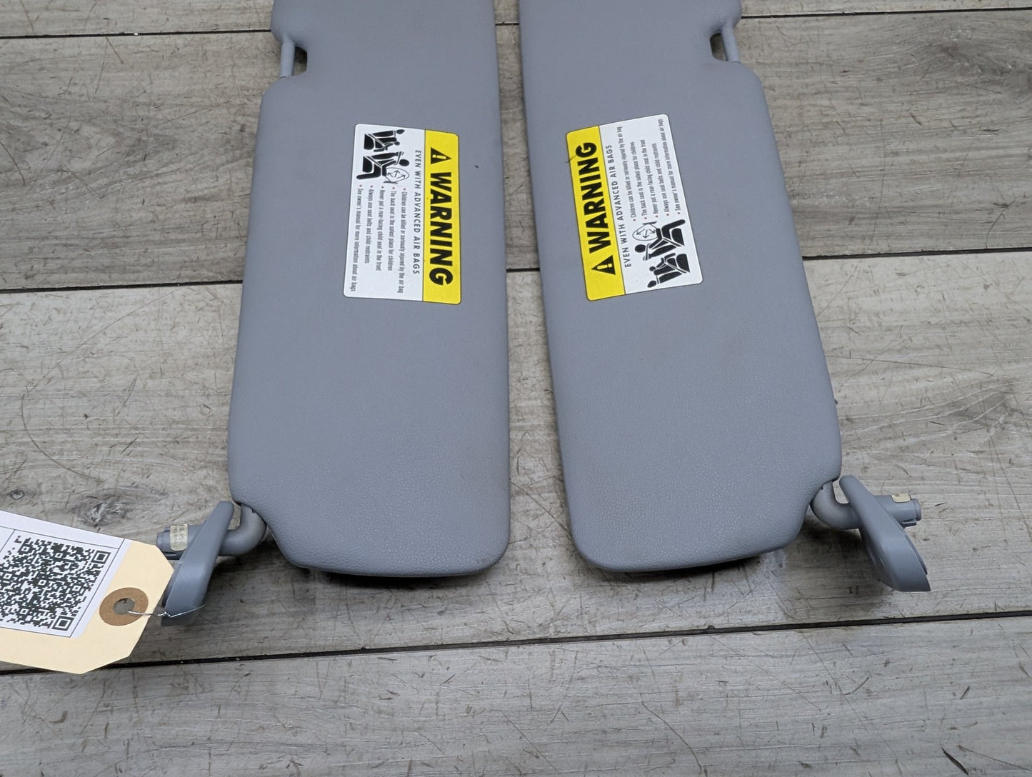 2008-2013 BMW 128i E82 Front Left Right Sun Visor SET 2996644