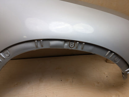 11-13 BMW X5 E70 Front Right Passenger Fender Panel w/ bracket Silver 354