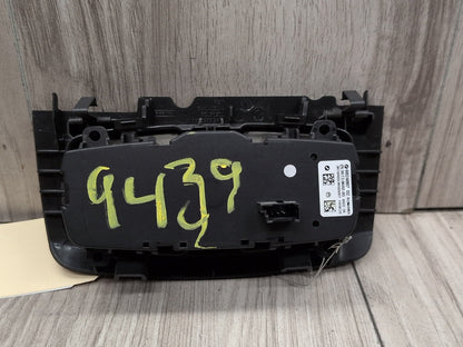 2014 - 2018 BMW X5 F85 Headlight Switch 6824887 S63B44T2