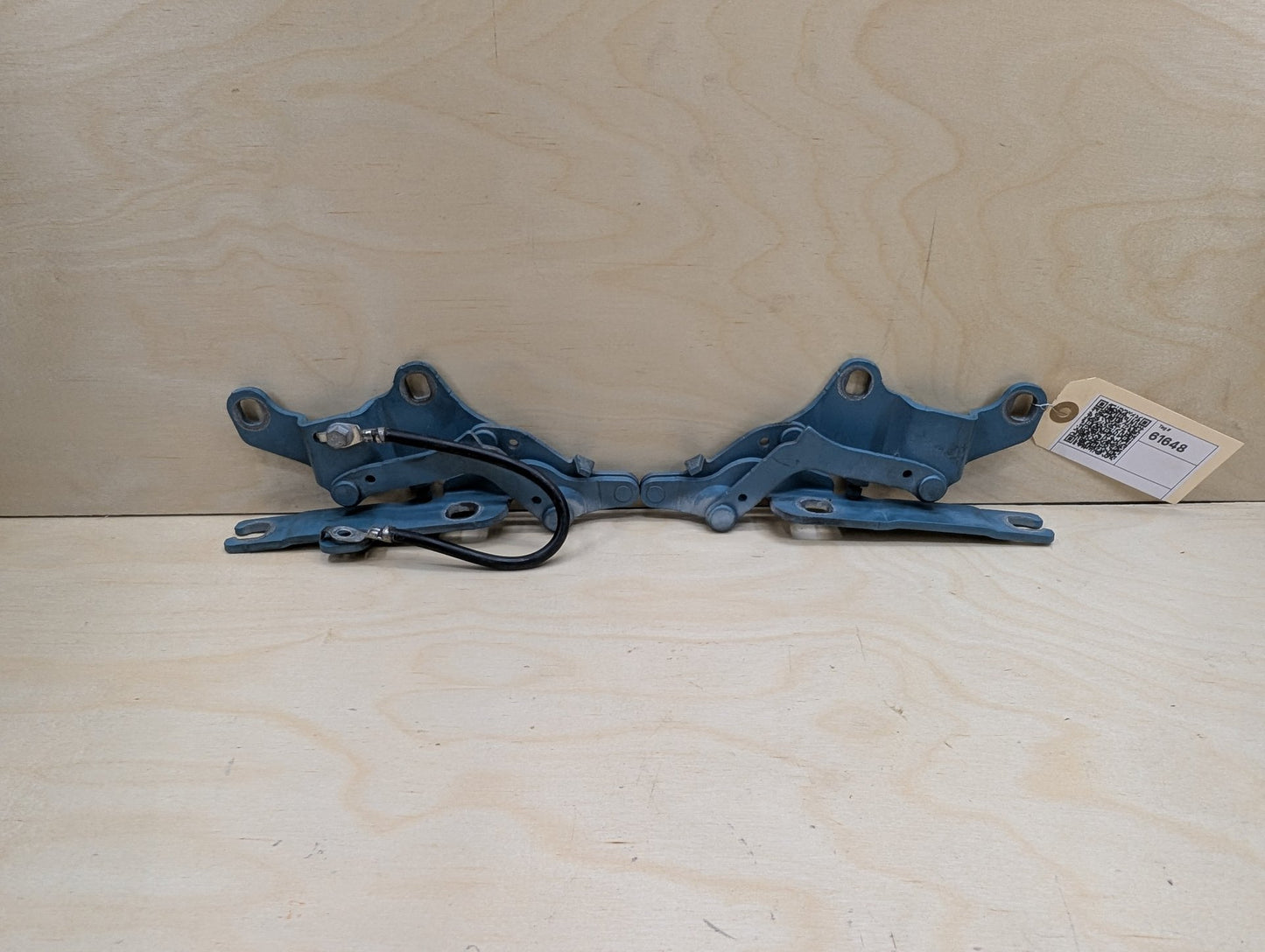 06-13 OEM BMW E90 E91 E92 E93 Hood Bonnet Left Right Side Hood Hinges SET
