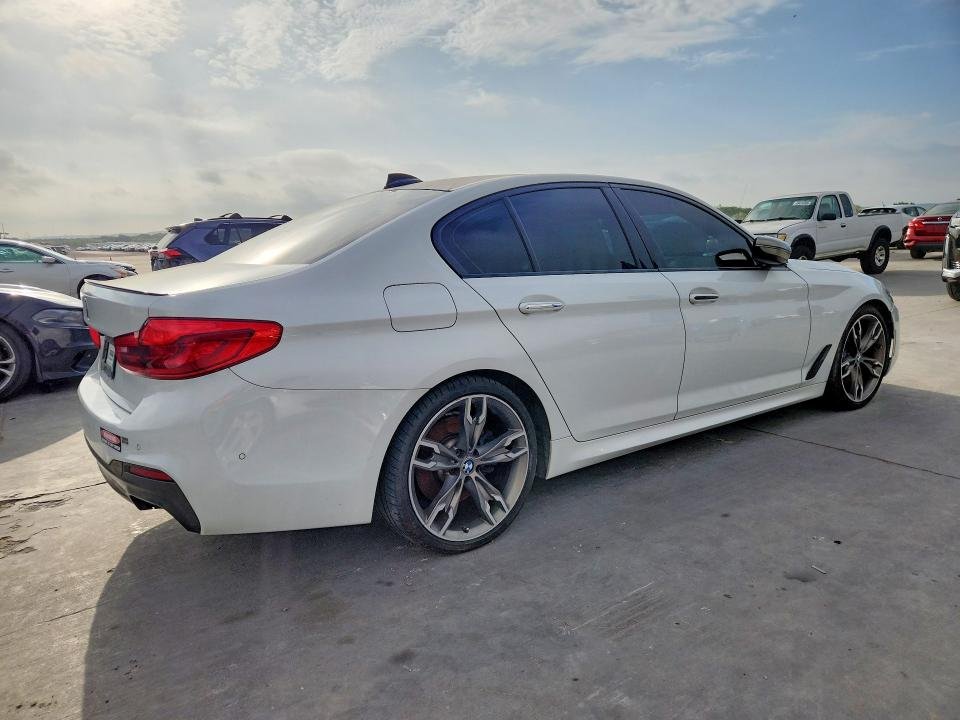 2018 BMW M550i xDrive G30 N63B44O2