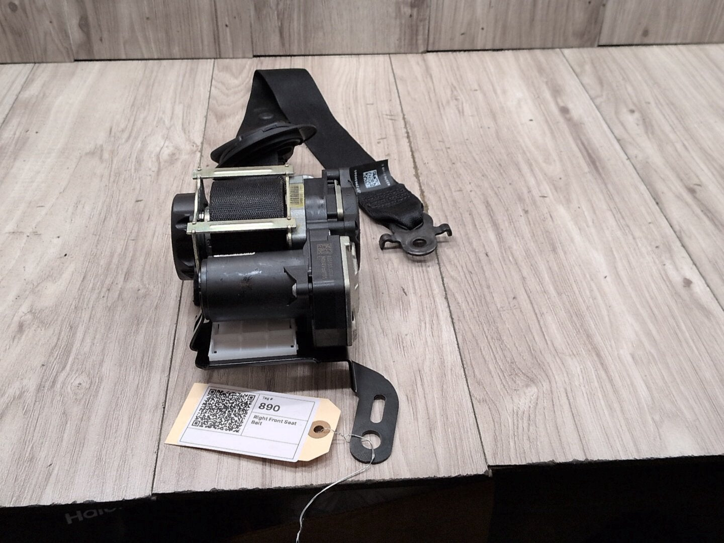 13-15 OEM BMW F01 F02 Front Right Passenger Seat Belt Seatbelt Retractor Black
