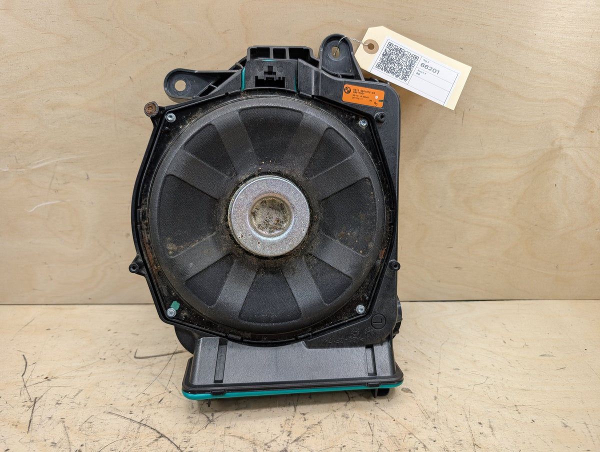 16-19 OEM BMW G30 G12 F90 Front Left Sub Subwoofer Audio Speaker Harman Kardon