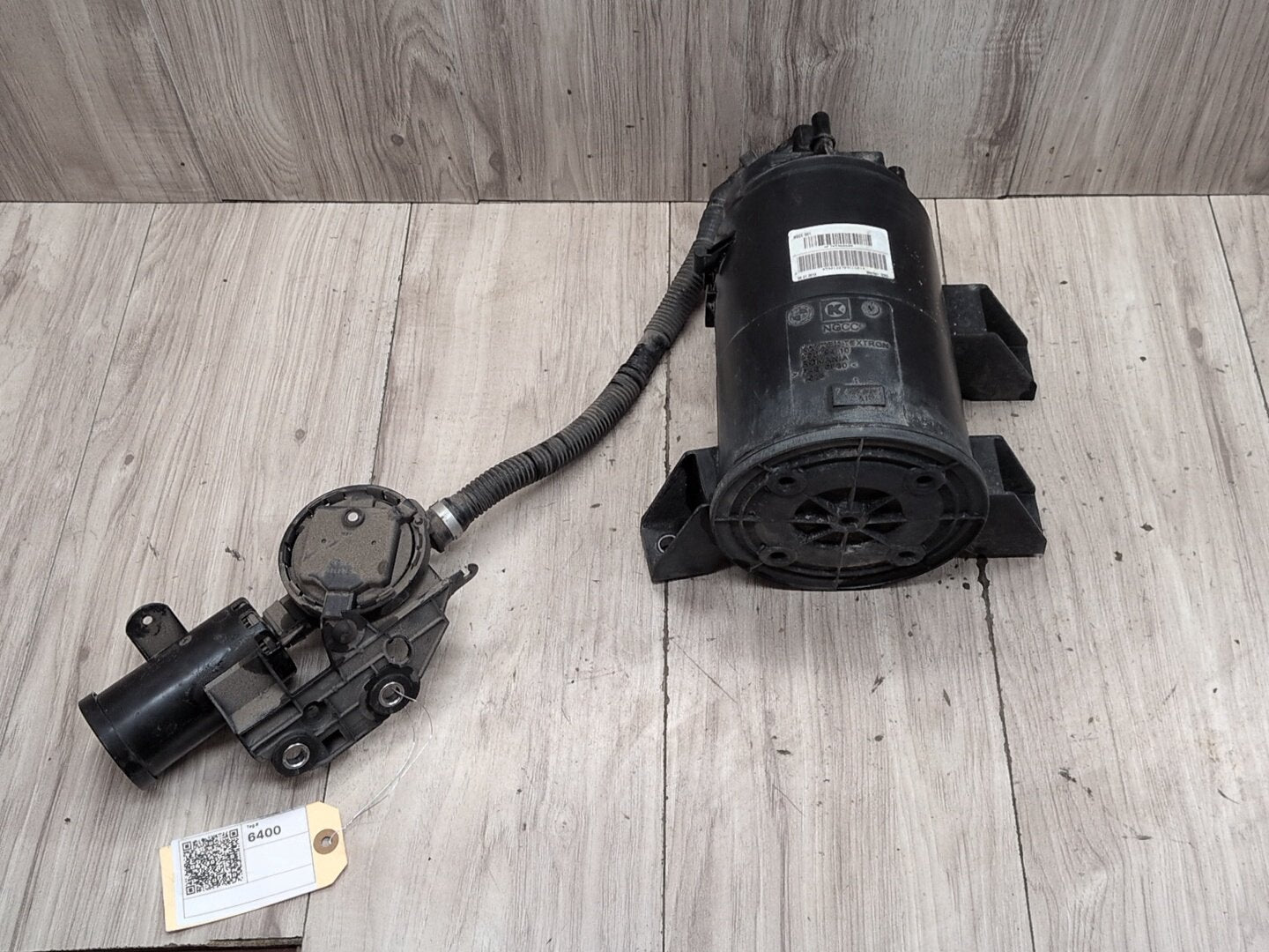2018-2024 BMW X3 G01 Fuel Vapor Charcoal Canister 7459688