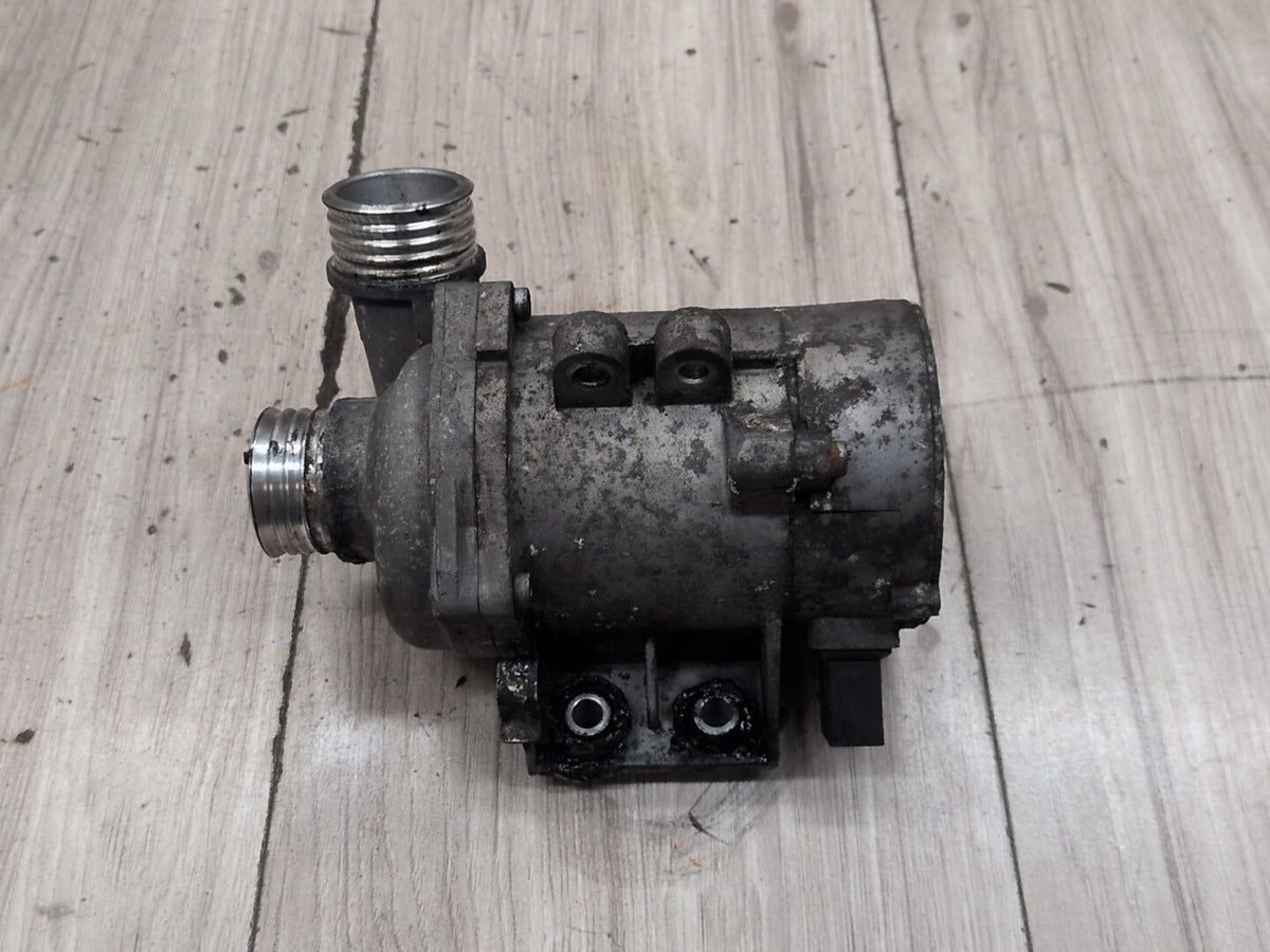 OEM BMW E70 E82 E84 E88 E90 E92 E93 Engine N51 N52 Auxiliary Electric Water Pump
