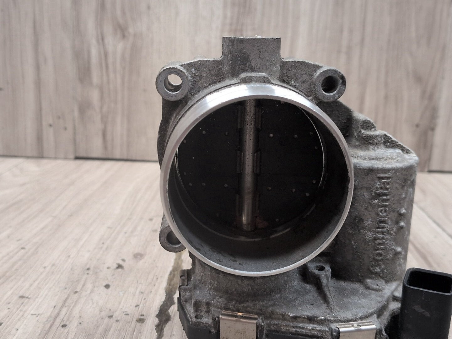 10-19 BMW F10 F12 F13 F01 F02 F15 S63 Intake Manifold Throttle Housing Assembly