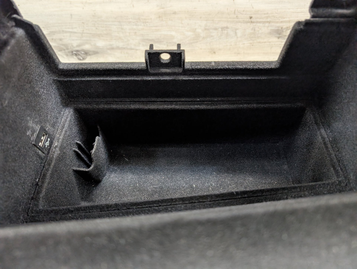 2007-2013 BMW X5 E70 Dashboard Dash Board Panel Glove Box Assemly 9210990