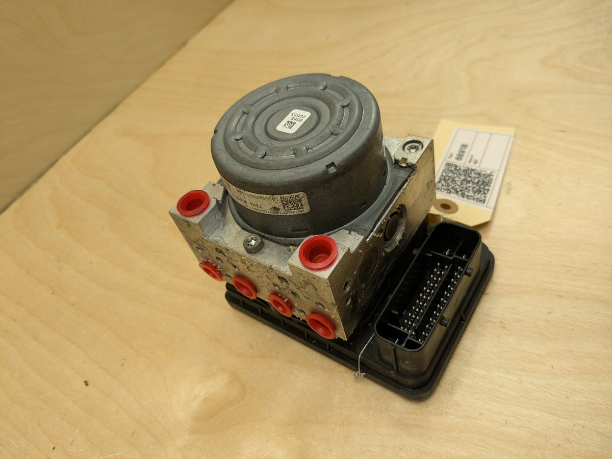 2012-2018 BMW 328i F30 ABS Pump Module 6861376 OEM