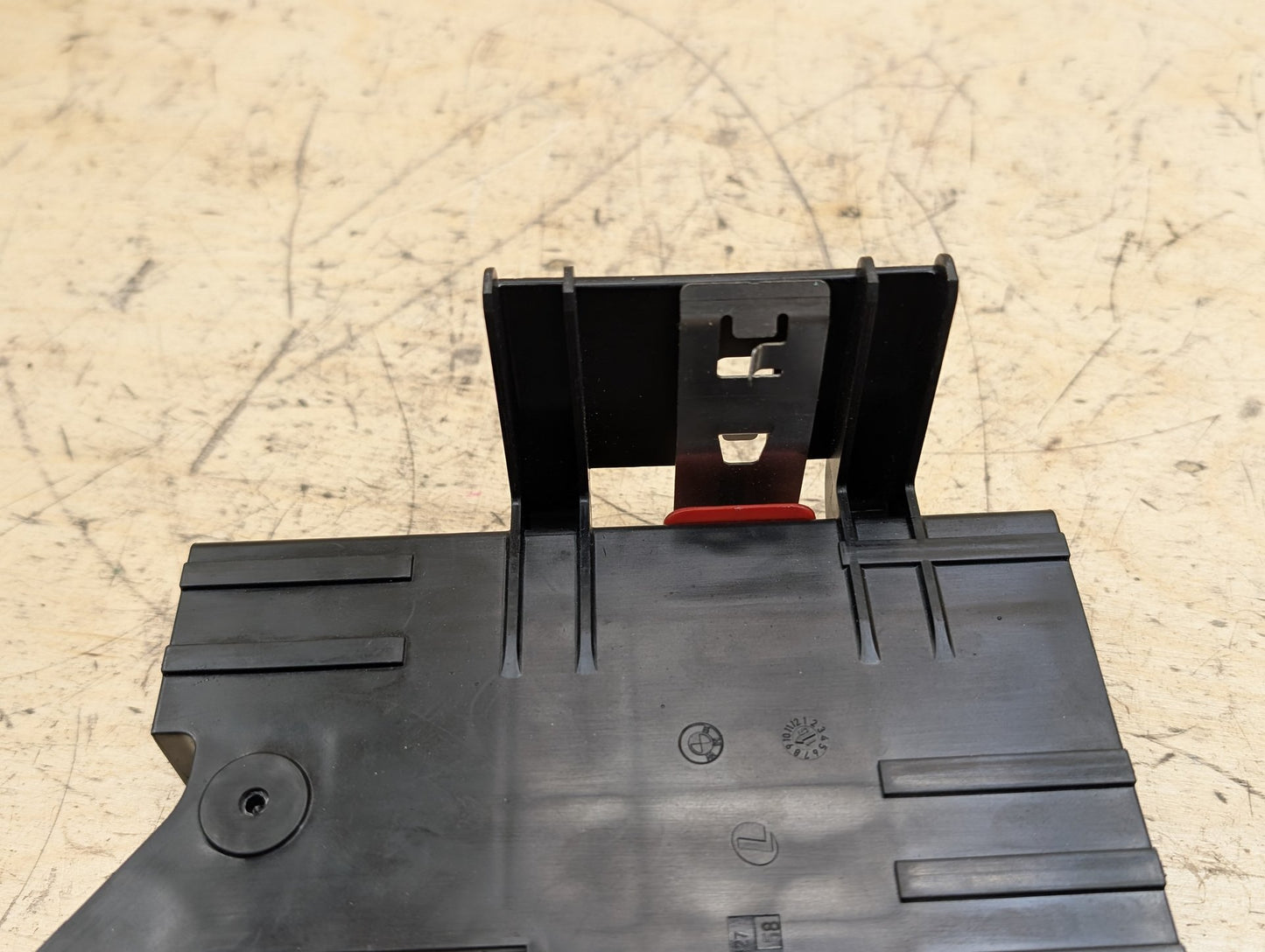 2011-2016 BMW X3 F25 - Battery Power Distribution Box PN: 9343259