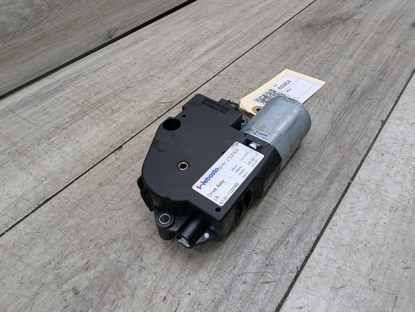 OEM BMW F02 F06 F10 F13 F16 F22 F30 F32 F36 F80 F82 Sunroof Glass Motor Drive