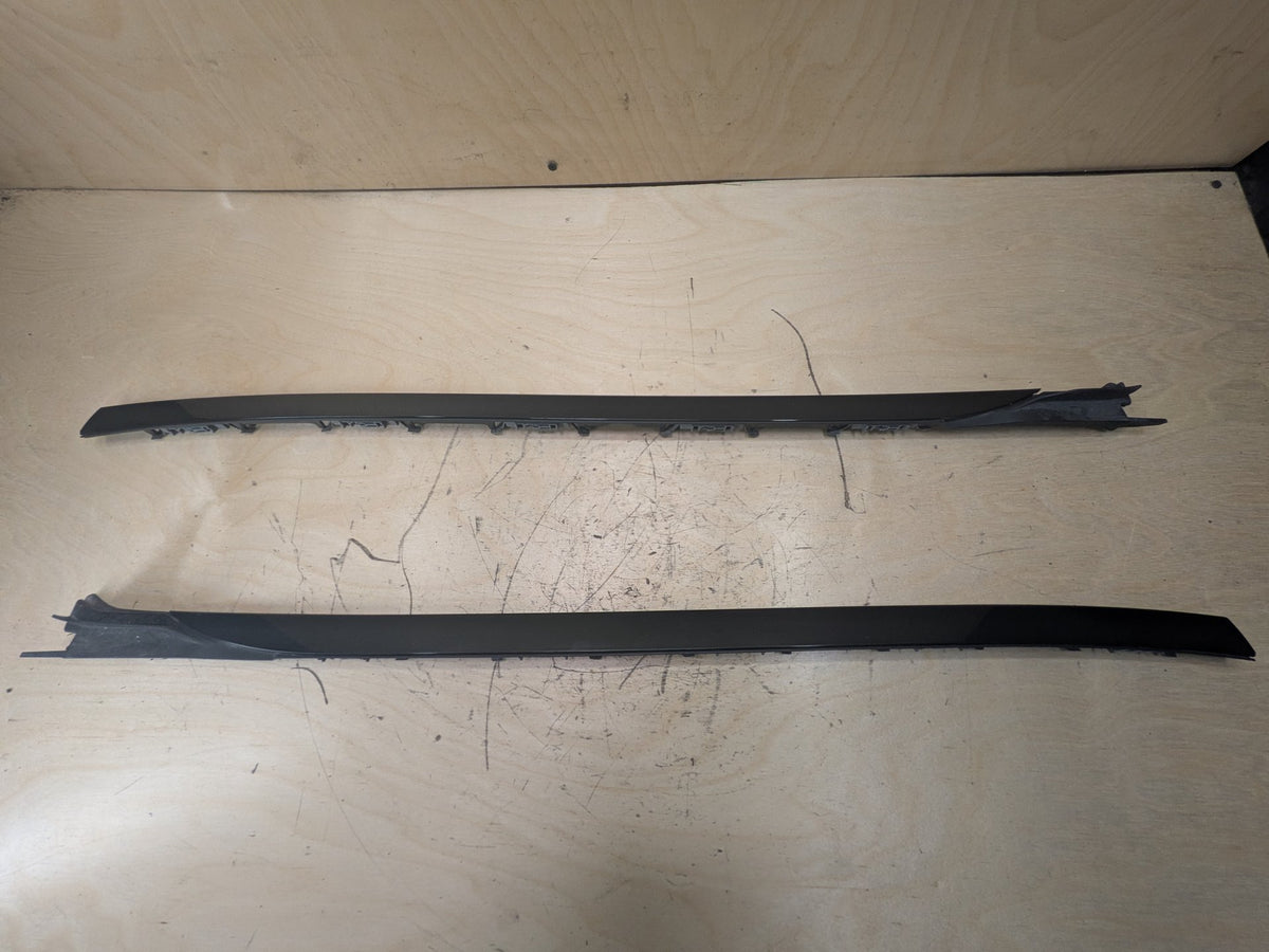 2019-2026 BMW X5 G05 Front Left Right Side Windshield Drip Trim Molding SET 7463527 OEM