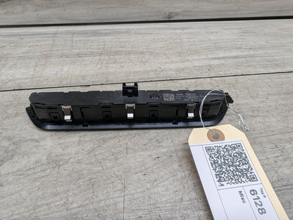 OEM BMW F90 M5 G30 530 540 M550 Front Left Driver Seat Memory Switch Button