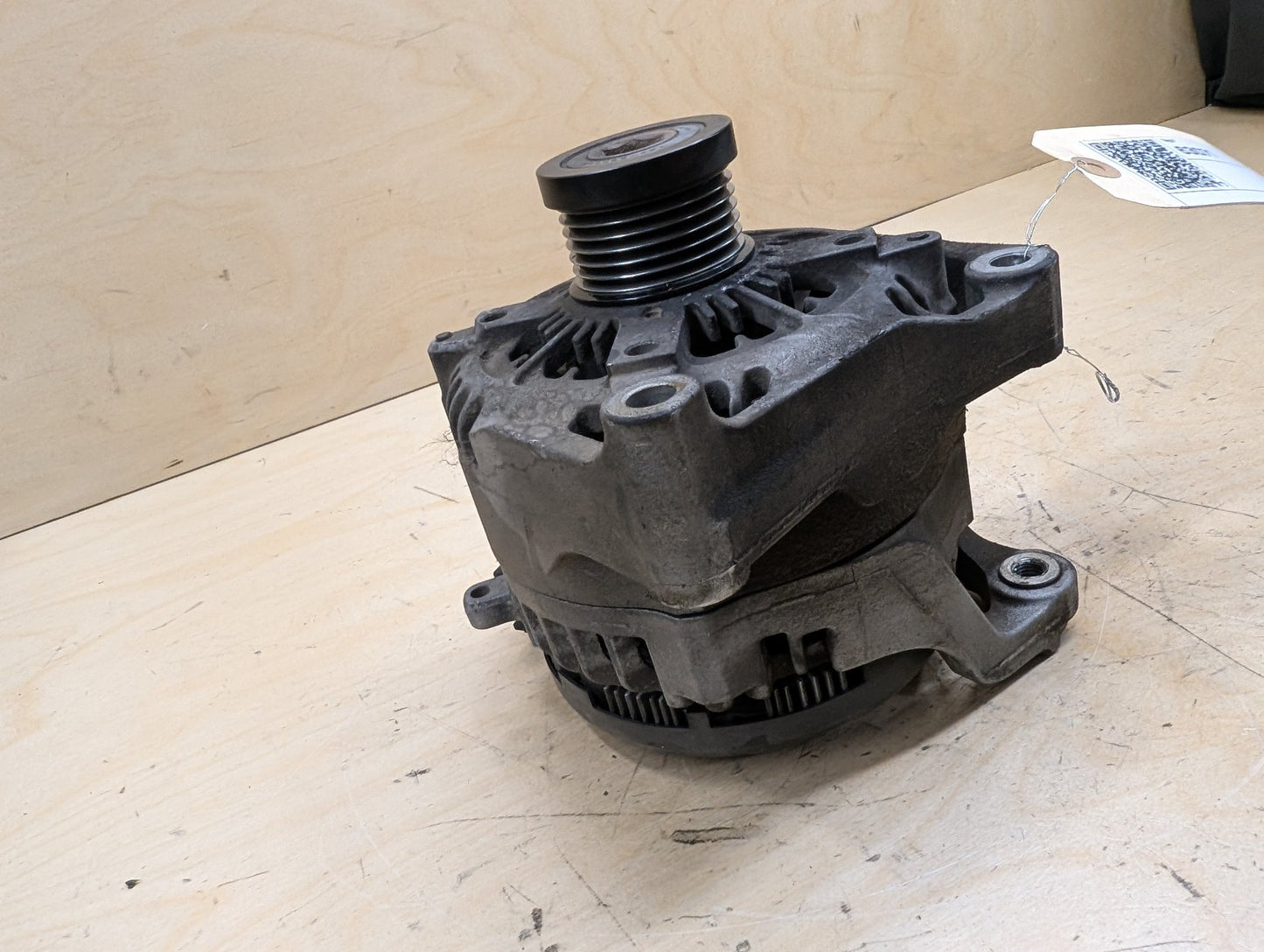 OEM BMW E84 F10 F22 F25 F30 F32 F36 N20 N26 Charging Alternator Generator 210A