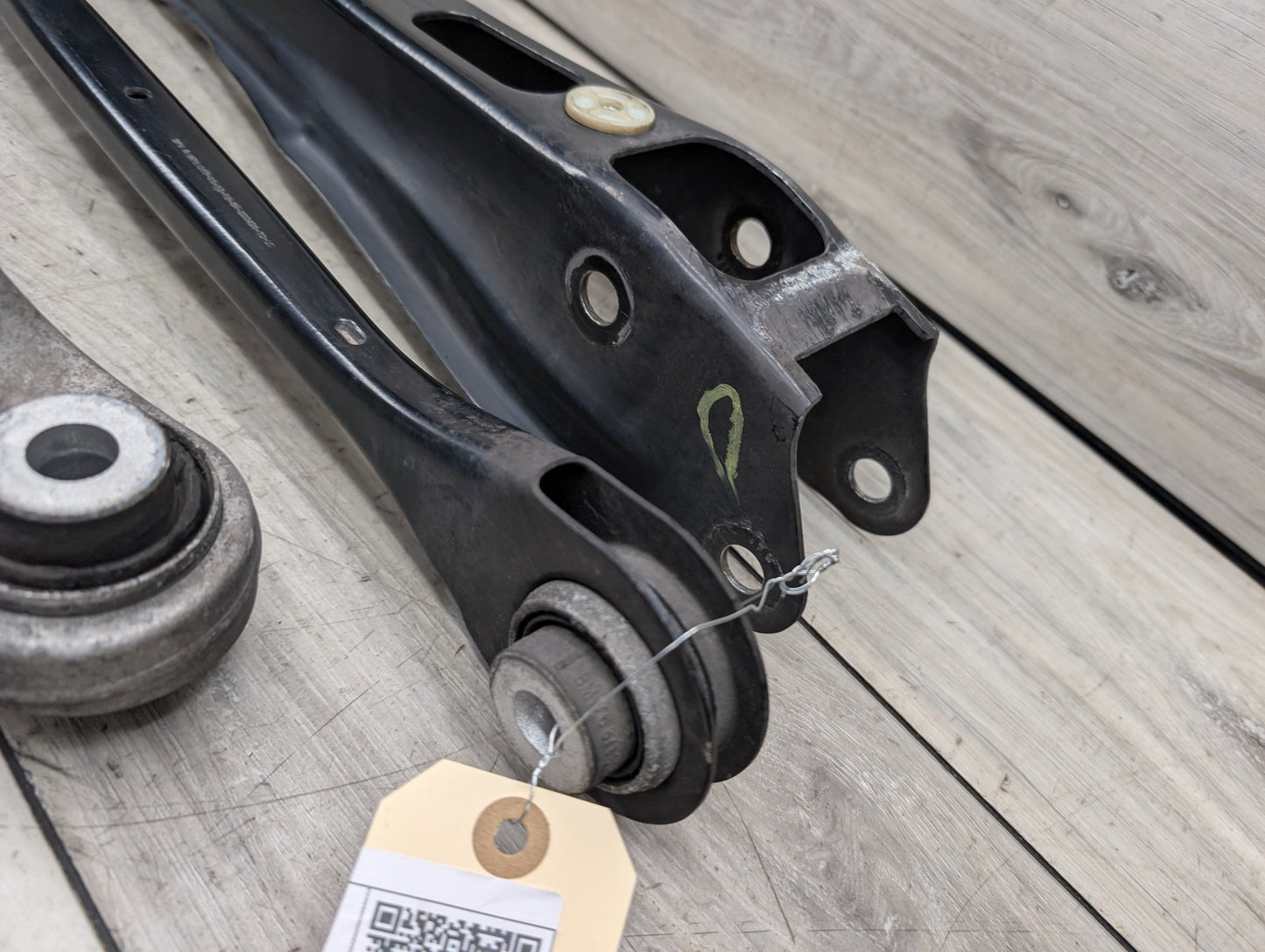 2018 - 2019 BMW X3 G01 Rear Left Driver Control Arms SET 6871021 B58B30M0