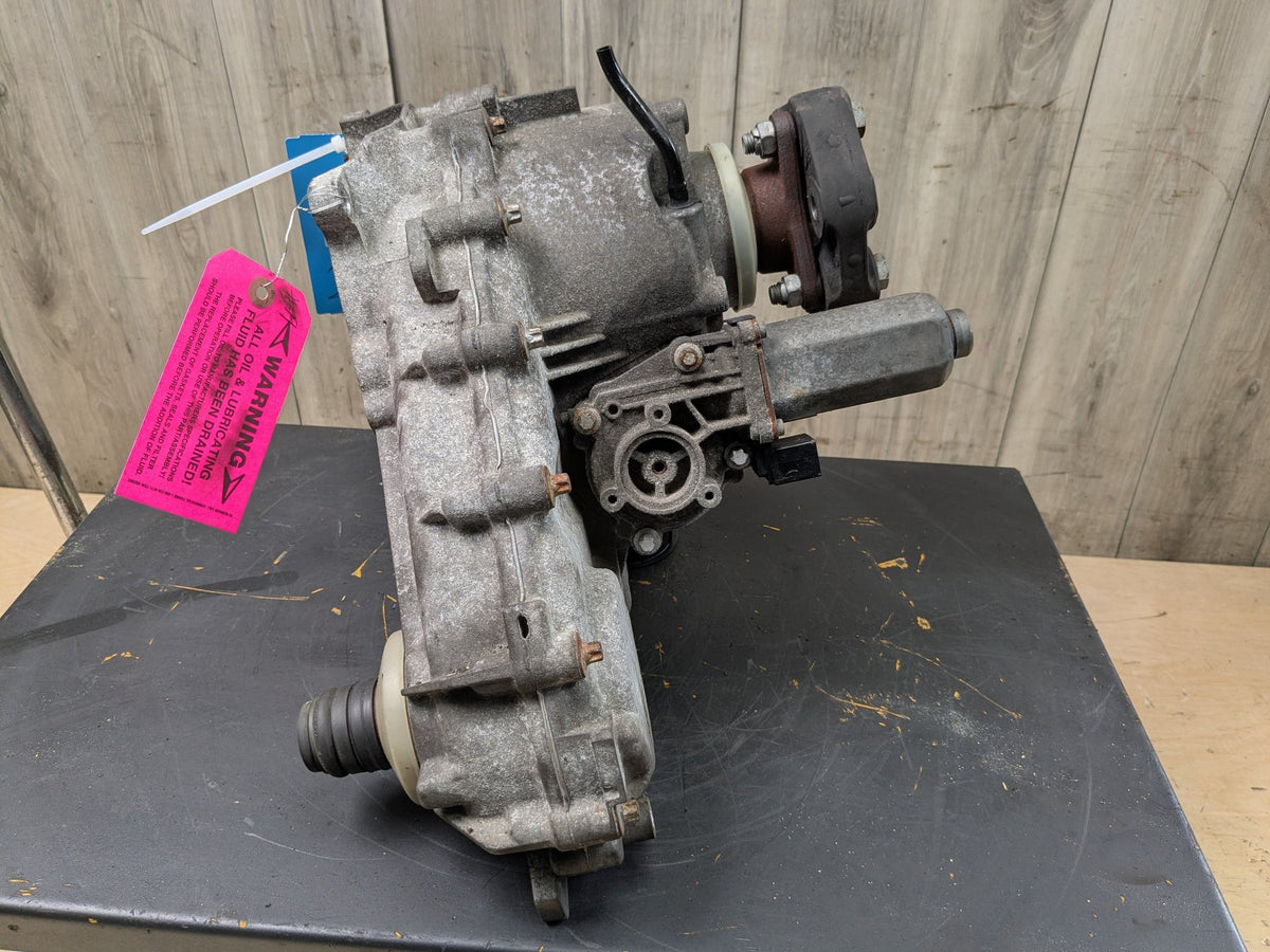 2007-2013 BMW X5 E70 N62B48B Transmission Transfer Case 143225k 7599886