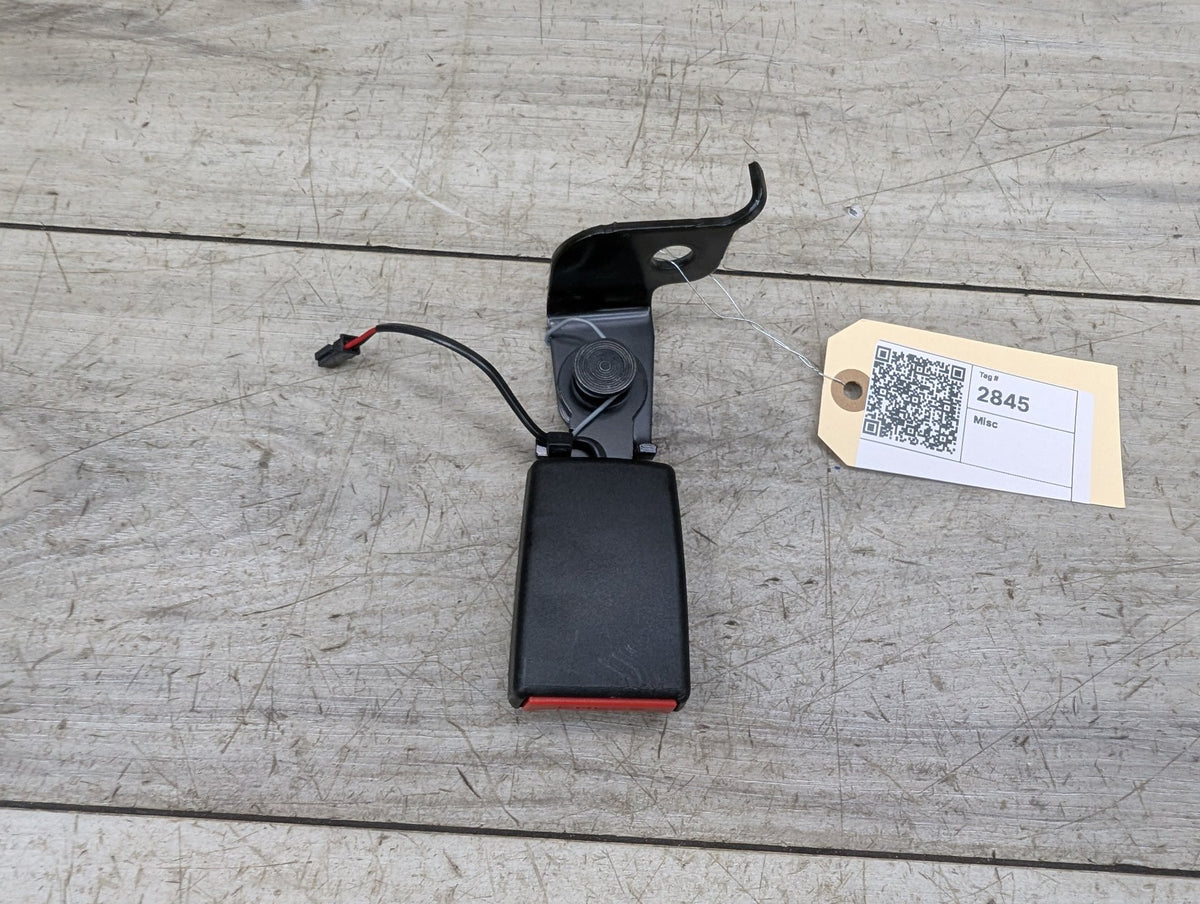 18-20 OEM BMW G01 G02 F97 X3 X4 REAR Left Driver Side SeatBelt Seat Belt Buckle