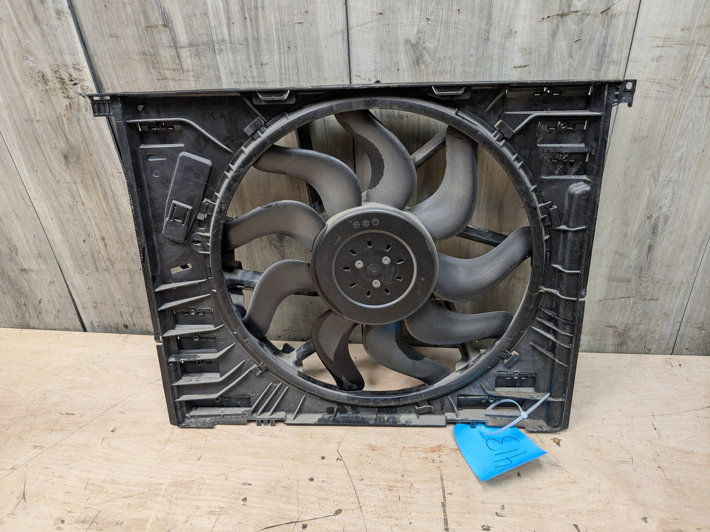 2021-2026 BMW 430i G22 Radiator Fan Shroud Housing w/ Motor 8666816