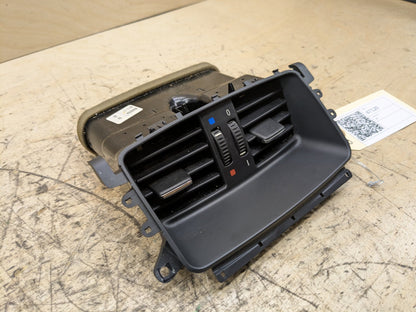 06-11 OEM BMW E90 E91 328 330 335 M3 Sedan Interior Central Console Rear Vent
