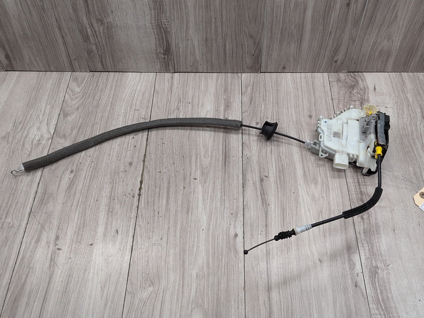 2013 - 2017 Audi S5 8T Front Left Driver Door Latch Lock Actuator 8J1837015F CTUB