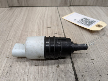 OEM BMW G20 G22 G26 G30 Windshield Washer Pump