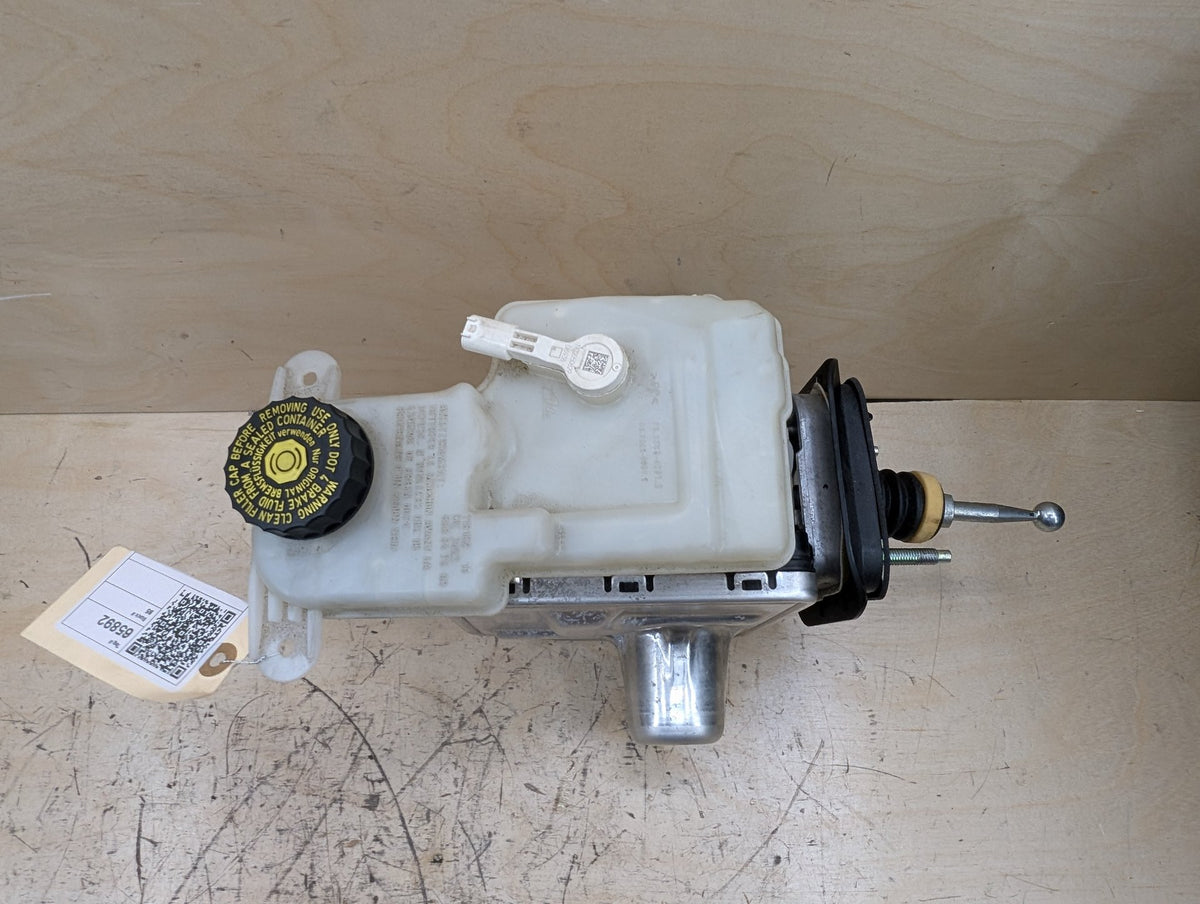 2019-2026 BMW X5 G05 ABS Cylinder Booster 6861971 OEM