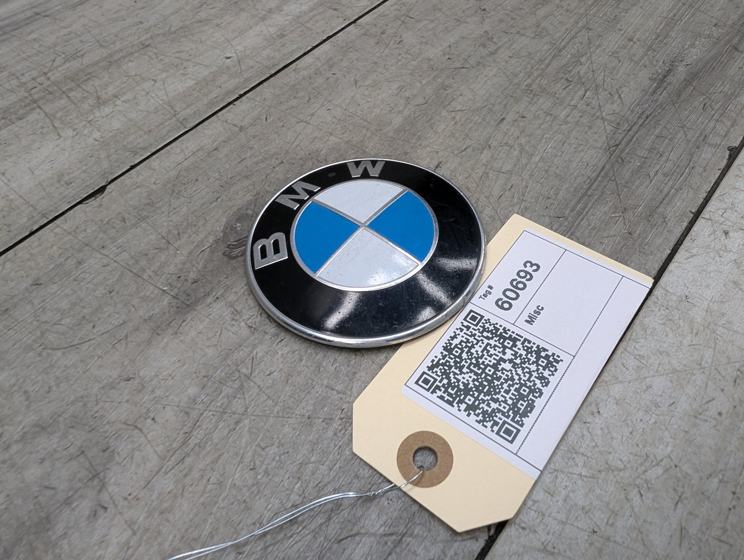 OEM BMW E85 F06 F10 F12 F13 Hood Trunk Emblem Badge Symbol Logo D=82 MM 7057794