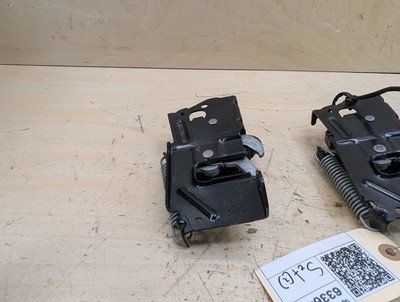 OEM BMW F22 F30 F32 F36 F80 F82 F87 M4 Hood Safety Catch Lock Latch Bracket SET