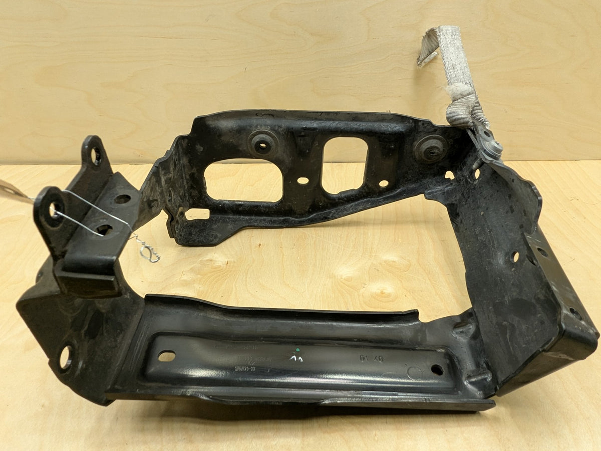 OEM BMW F90 F93 G12 G16 G30 M5 M8 Front Left Driver Radiator Support Bracket