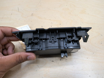 2015-2019 BMW X6 F16 Headlamp Switch 9390196