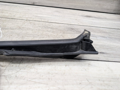 2018 - 2024 BMW X3 G01 Left Driver Side Windshield Drip Molding Trim 7399031 B46B20O1