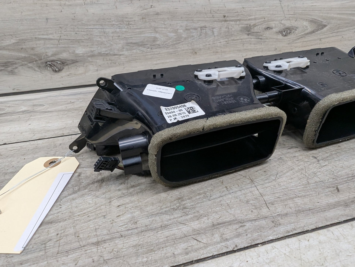 2016-2022 BMW 750Li G12 Dashboard Dash Board Middle Center Air Vent 9329954