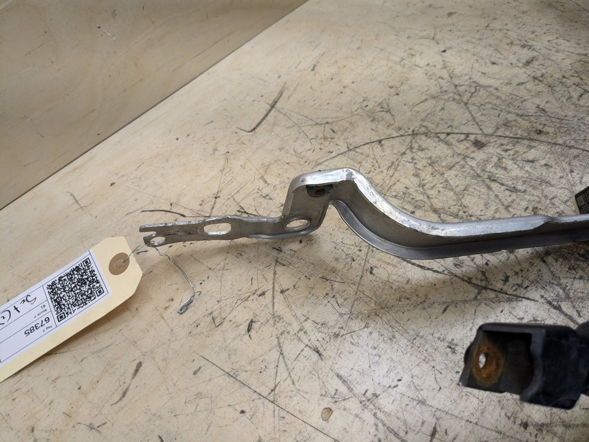 2012-2018 OEM Audi A6 C7 Front Left Right Driver Passenger Fender Brackets SET