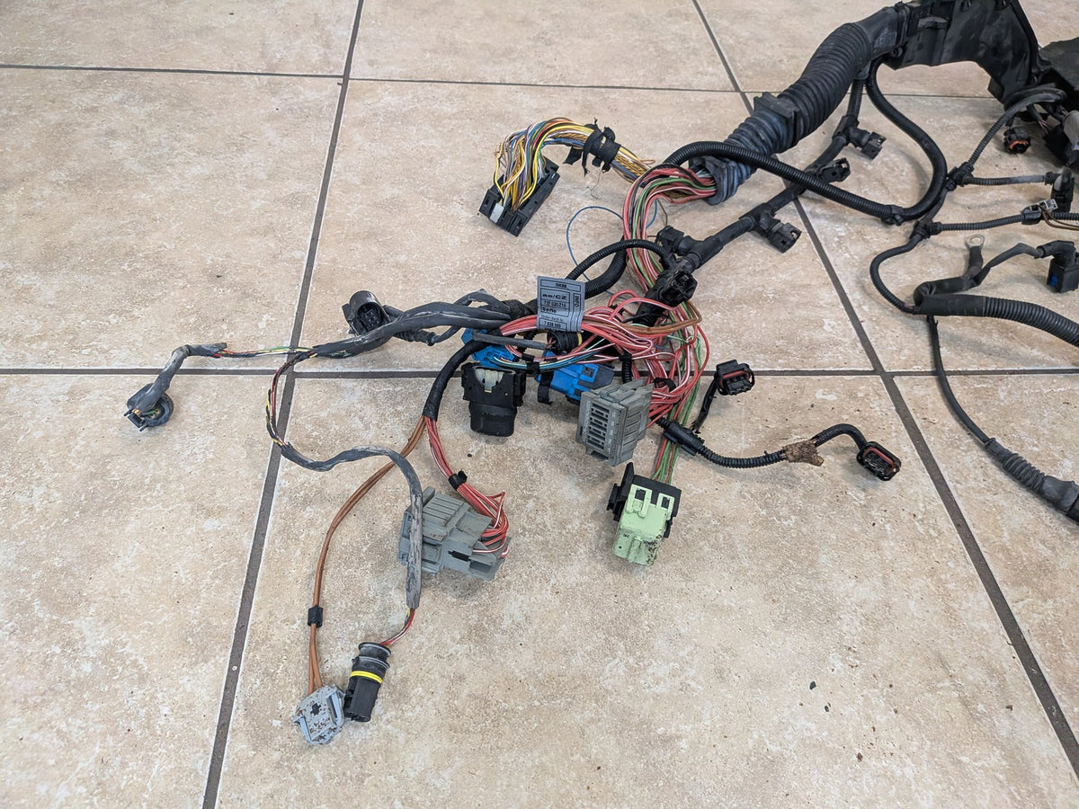 2004-2010 BMW E64 M6 S85B50A Engine Motor Ignition Injector Wiring Wire Harness 7838569