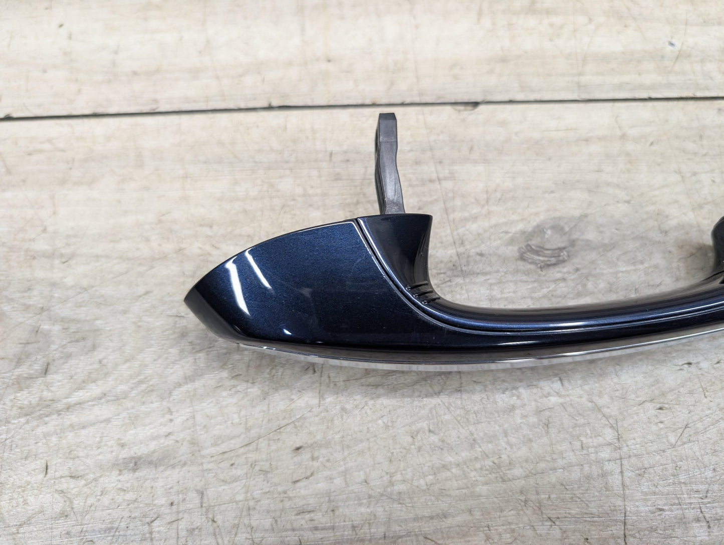 19-21 OEM BMW G30 F90 M5 M8 X5 COMFORT ACCESS Rear Right Door Handle Blue