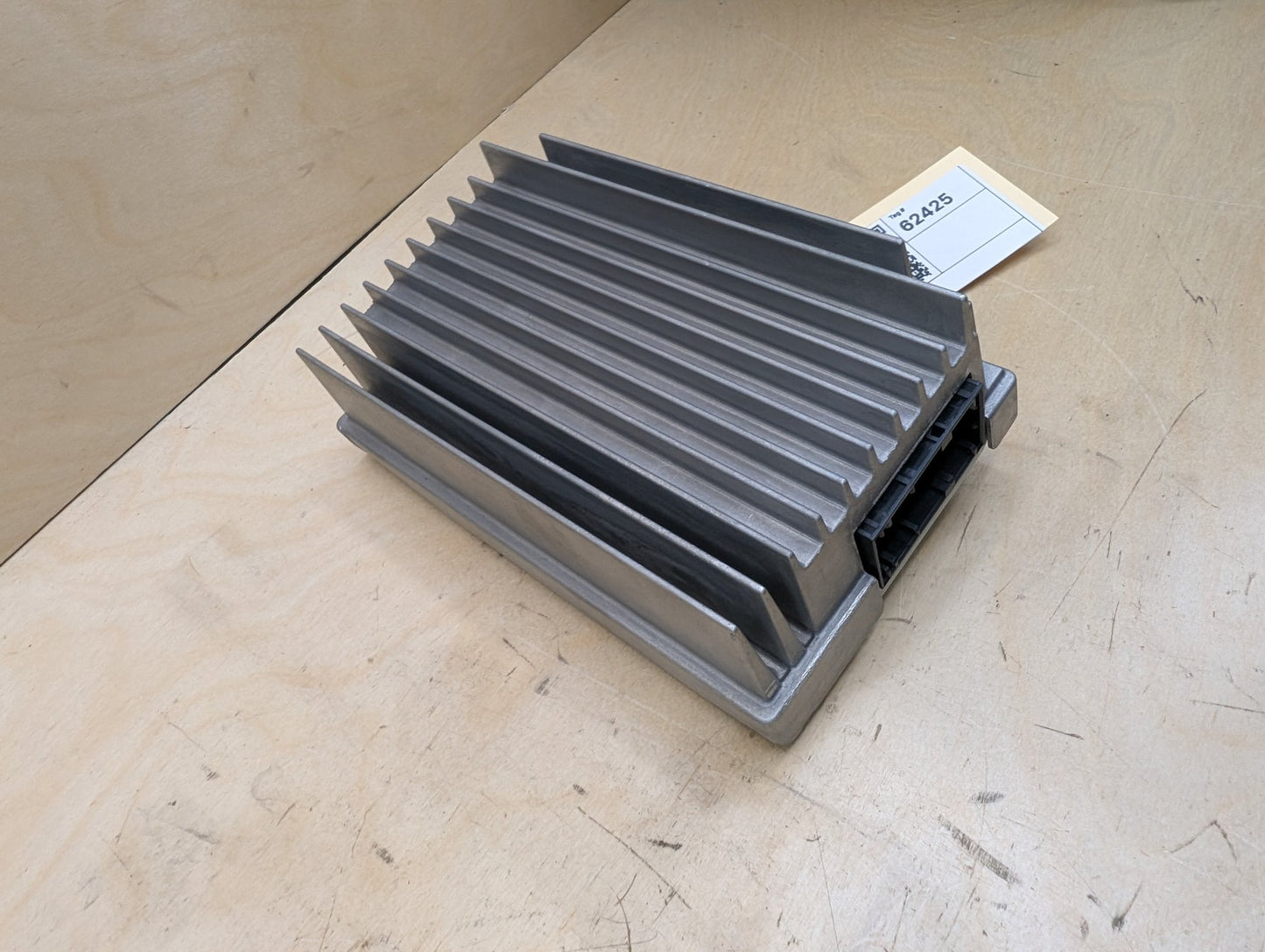 2012-2018 BMW 328i F30 Stereo Audio Amp Amplifier 9312454