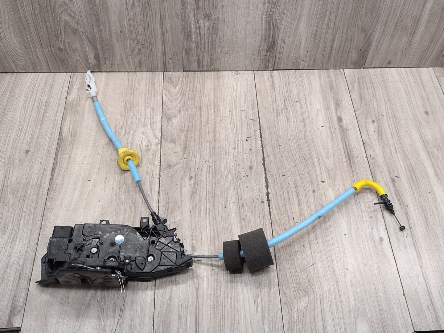 OEM BMW G20 G26 G42 G80 G87 M2 M3 Front Right Passenger Door Lock Latch Actuator