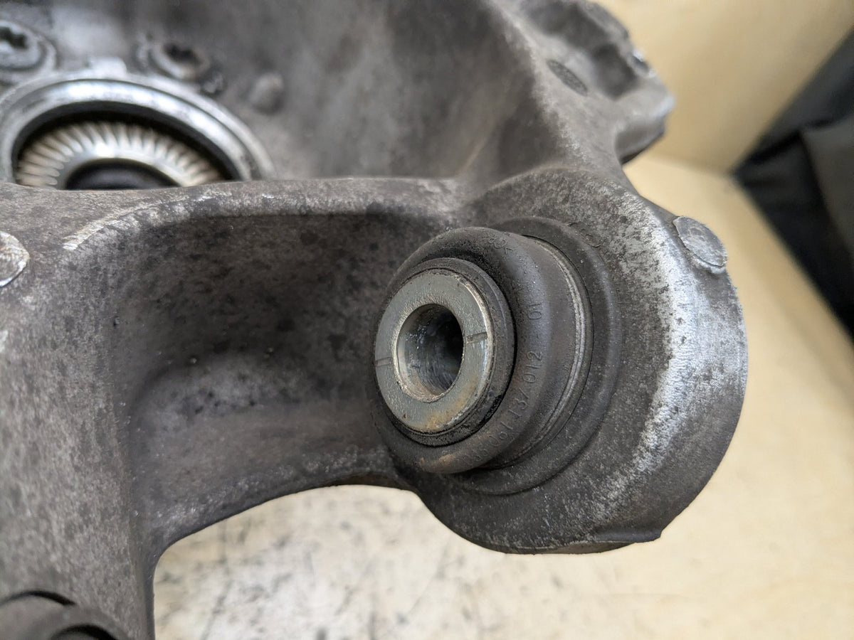 2018-2023 BMW M550i G30 Rear Left Driver Spindle Knuckle w/ Bearing 6865338 OEM