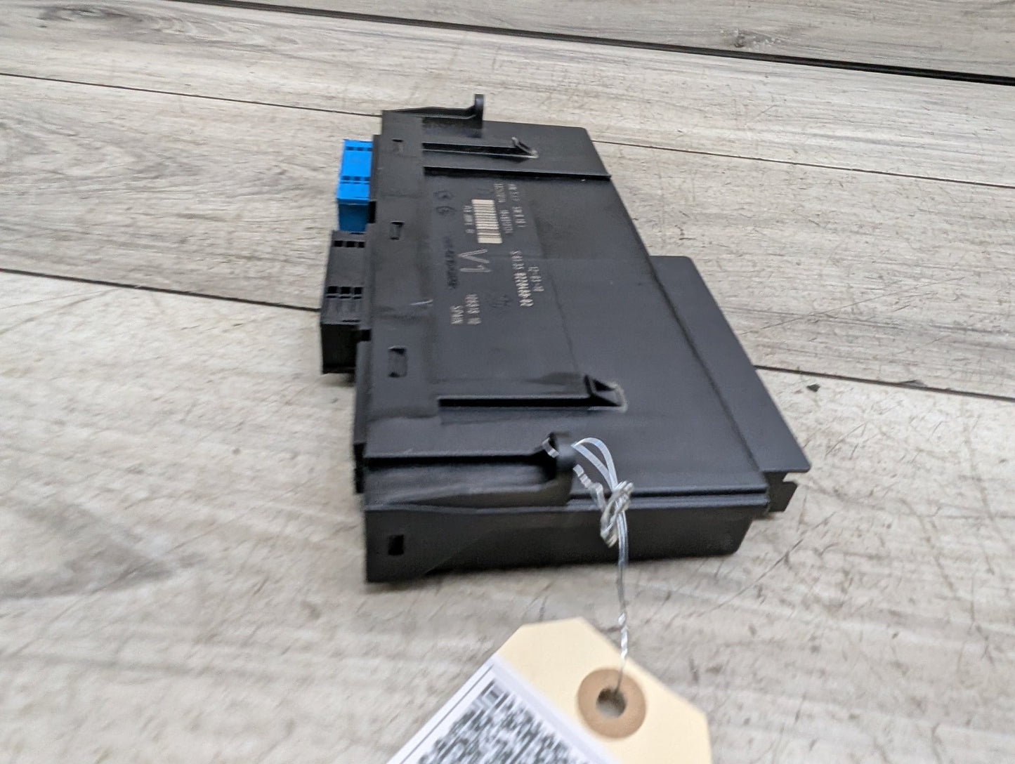 2011-2016 BMW 535i F10 BCM Body Control Module 9228488