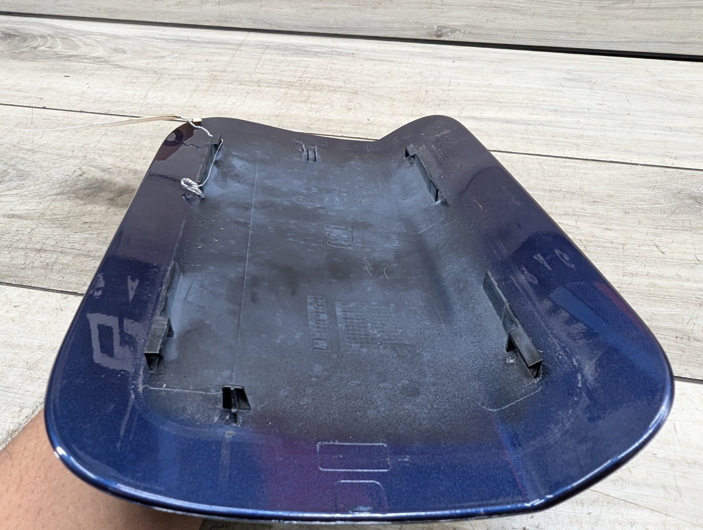 17-23 OEM BMW F90 G30 530 540 M550 M5 Fuel Gas Tank Flap Lid Cover