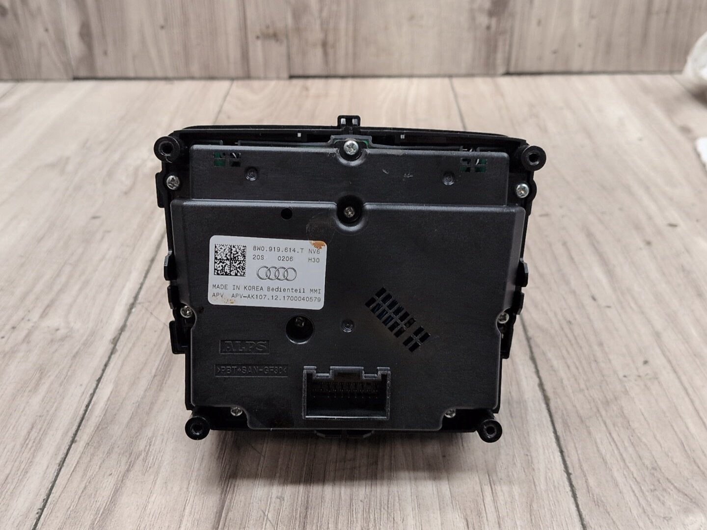 17-25 OEM AUDI A4 A5 RS5 S4 S5 S7 Infotainment Display Control Switch