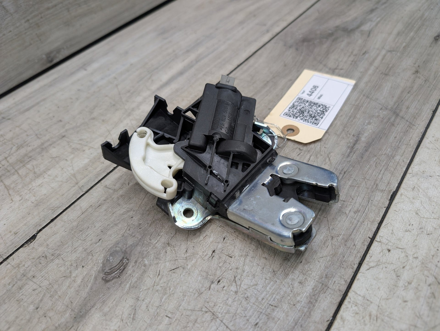 2008 - 2017 Audi S5 8T Liftgate Trunk Lid Liftgate Lock Latch Actuator 4F5827505