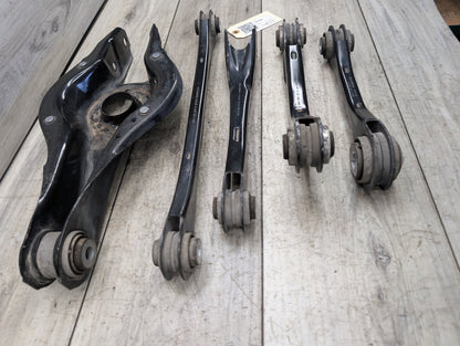 2019 - 2026 BMW 330i G20 Rear Right Passenger Control Arms SET 6867541 B46B20O1