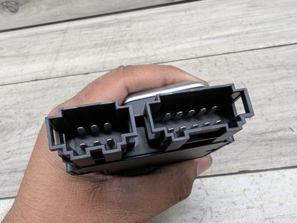 2009 - 2017 Audi Q5 8R Front Left Driver Seat Control Switch 8K0959747 EA888