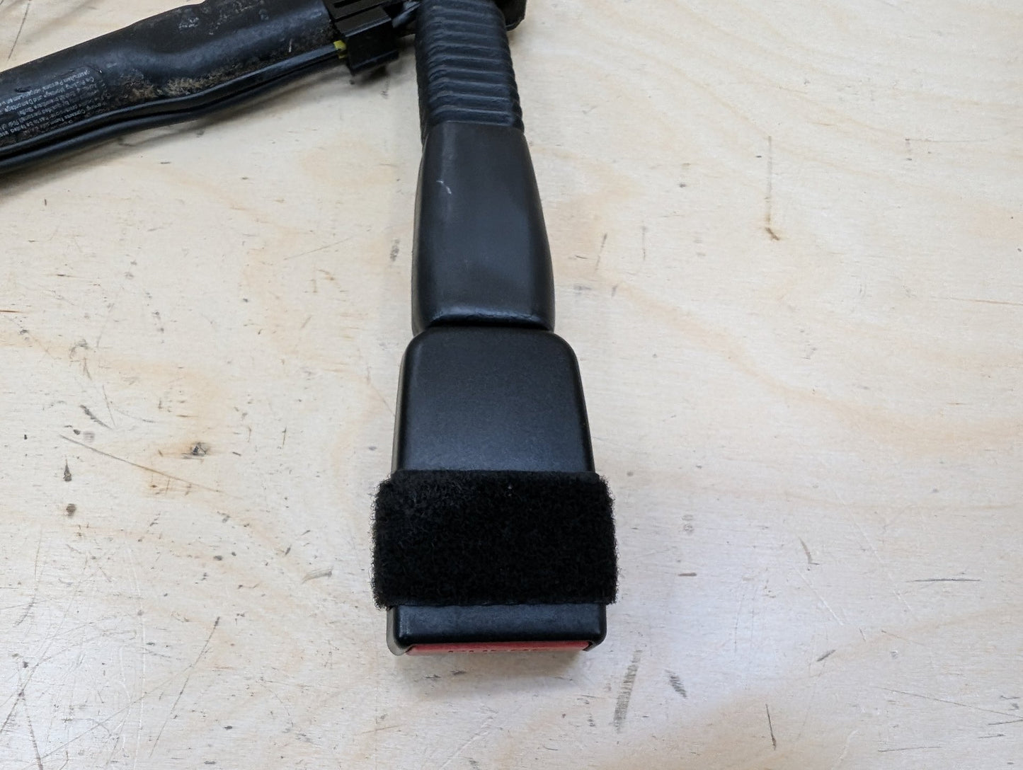 OEM BMW F30 F32 F36 F80 F82 F87 M3 Front Left Driver Seat Belt Buckle Tensioner