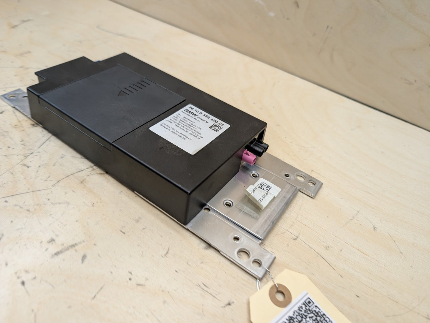 2012-2018 BMW 320i F30 Bluetooth Module 9382420