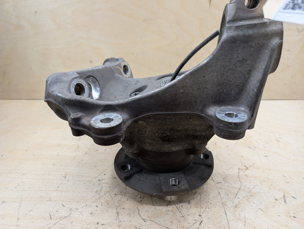 12-18 OEM BMW F30 F31 Sedan RWD Front Right Hub Knuckle Wheel Bearing Carrier