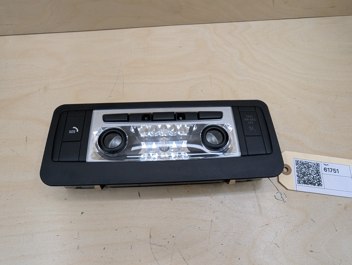 08-13 OEM BMW E88 E93 E89 135 328 335 Z4 M3 Roof Console Dome Light SOS Switch