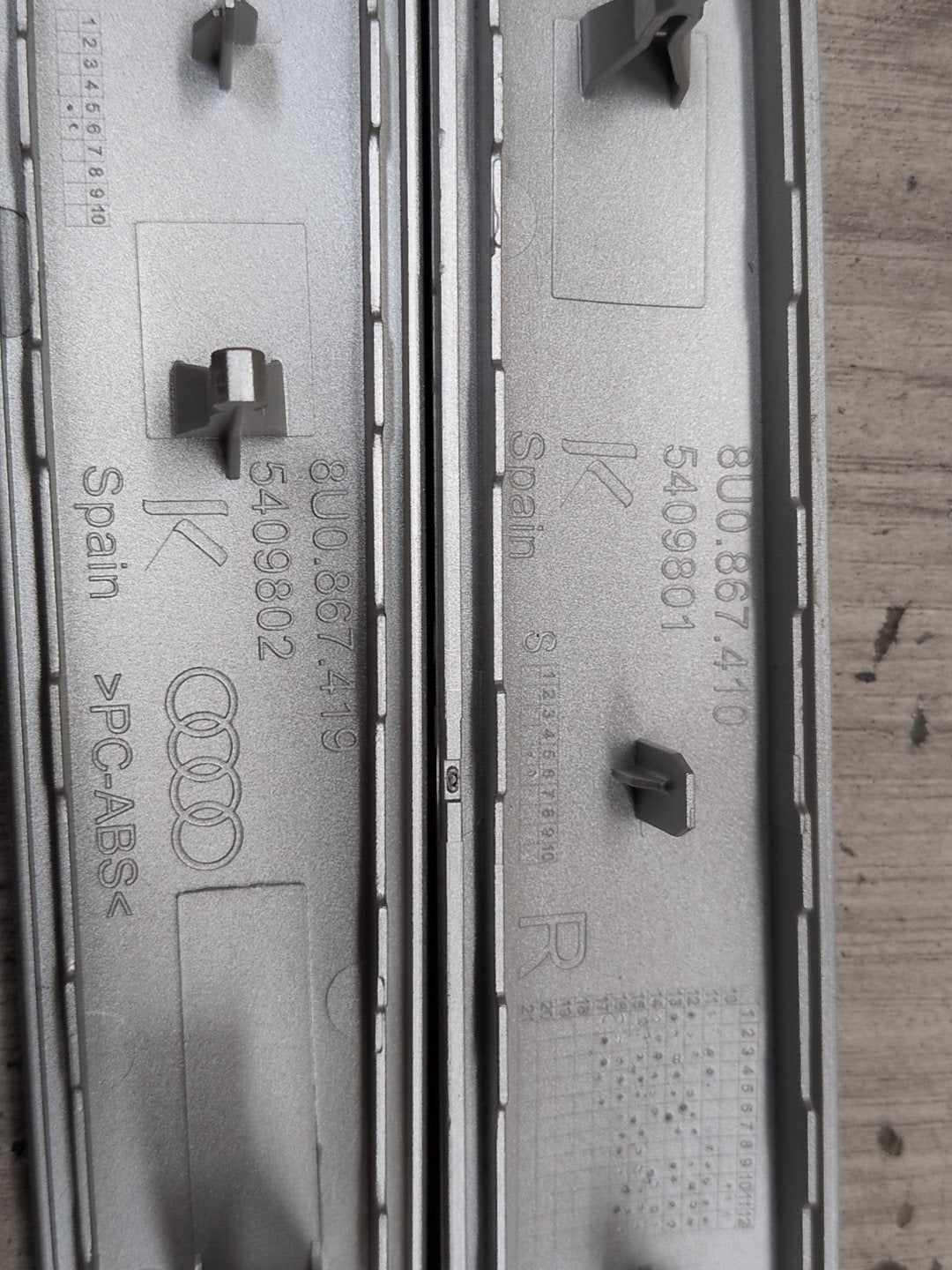 2015-2018 Audi Q3 8U Front Rear Left Right Interior Door Trim Molding SET