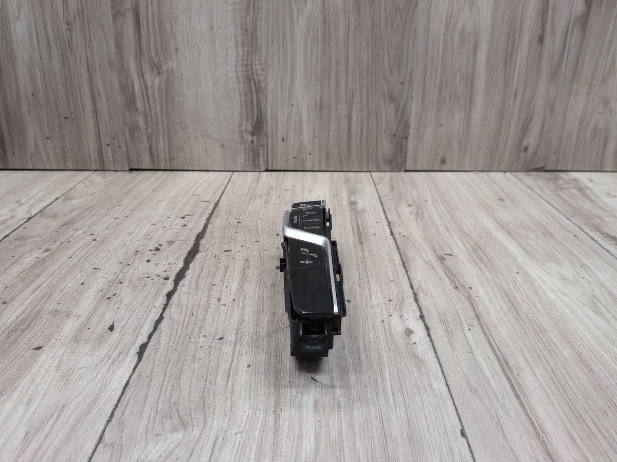 2016-2019 BMW 740Li G12 Operating Traction Switch 6993903 OEM